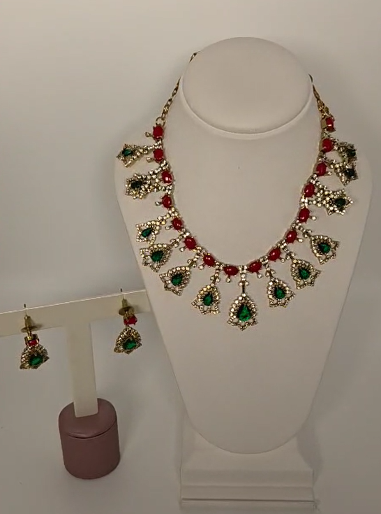 Premium quality Bottu design Necklace set