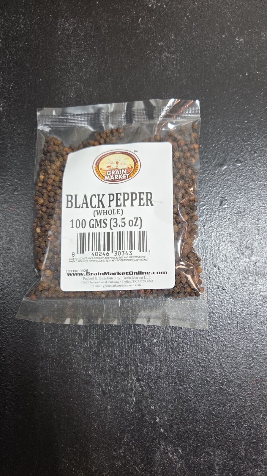 GM BLACK PEPPER WHOLE (100 GRAMS)