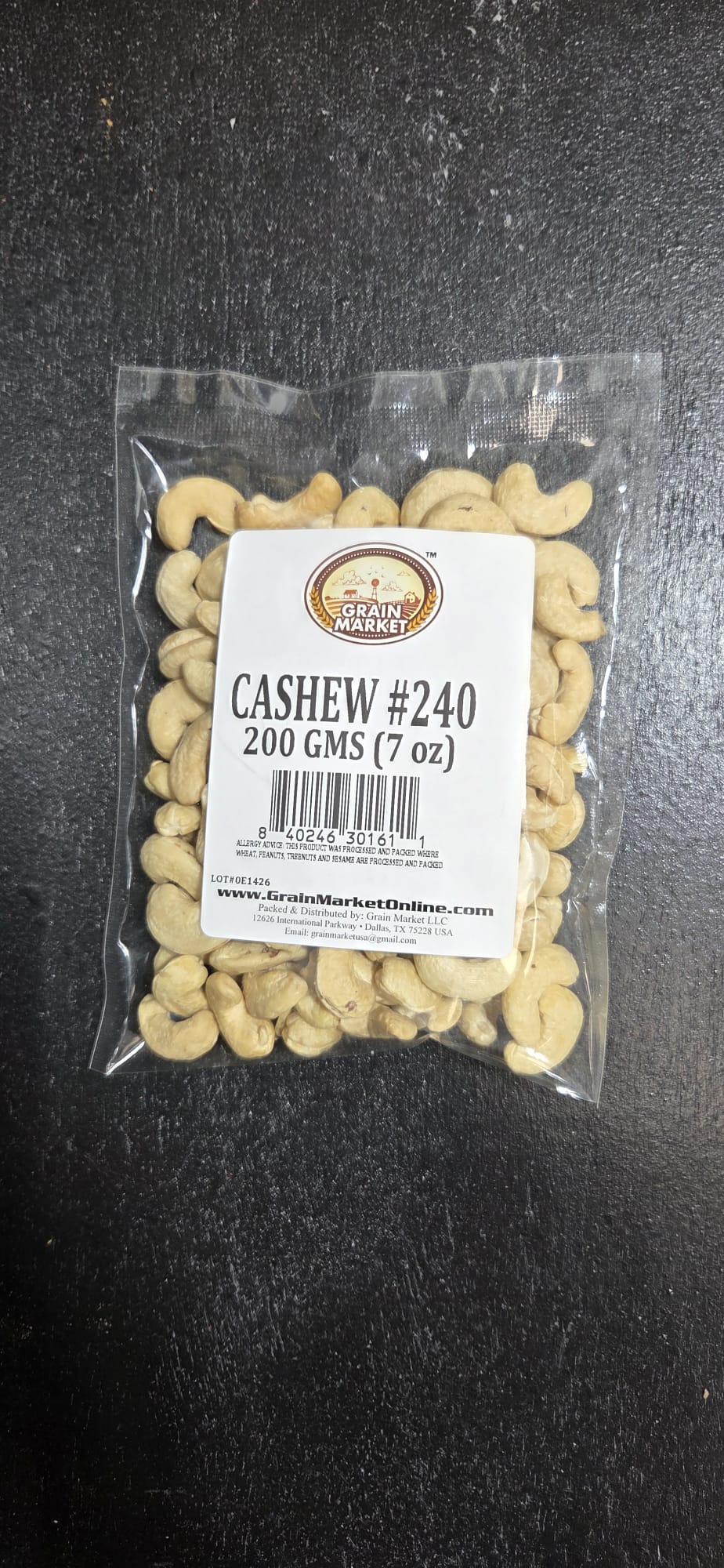 GM CASHEW WHOLE (200 GRAMS)