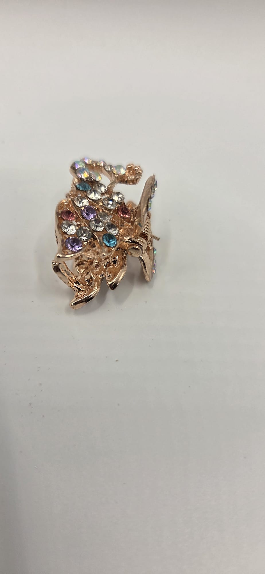 Design with stone hair clip